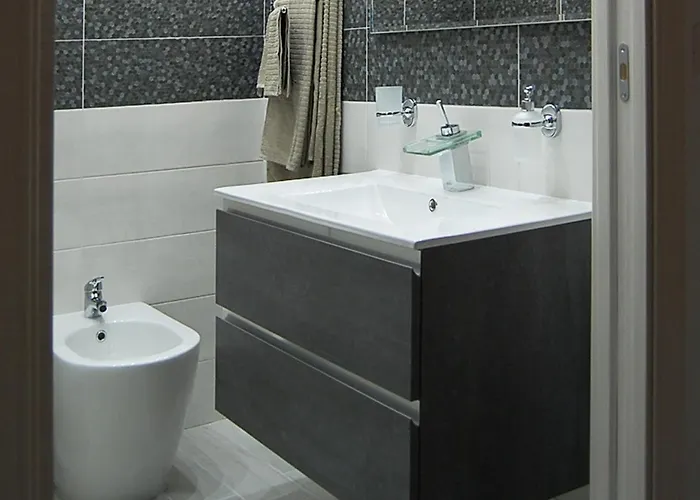 Vittorio Emanuele Ii Oda ve Kahvaltı